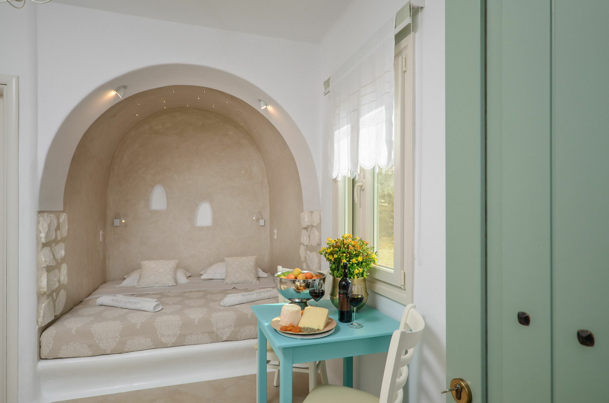 Naxos Euphoria Suites Stelida  Ngoại thất bức ảnh